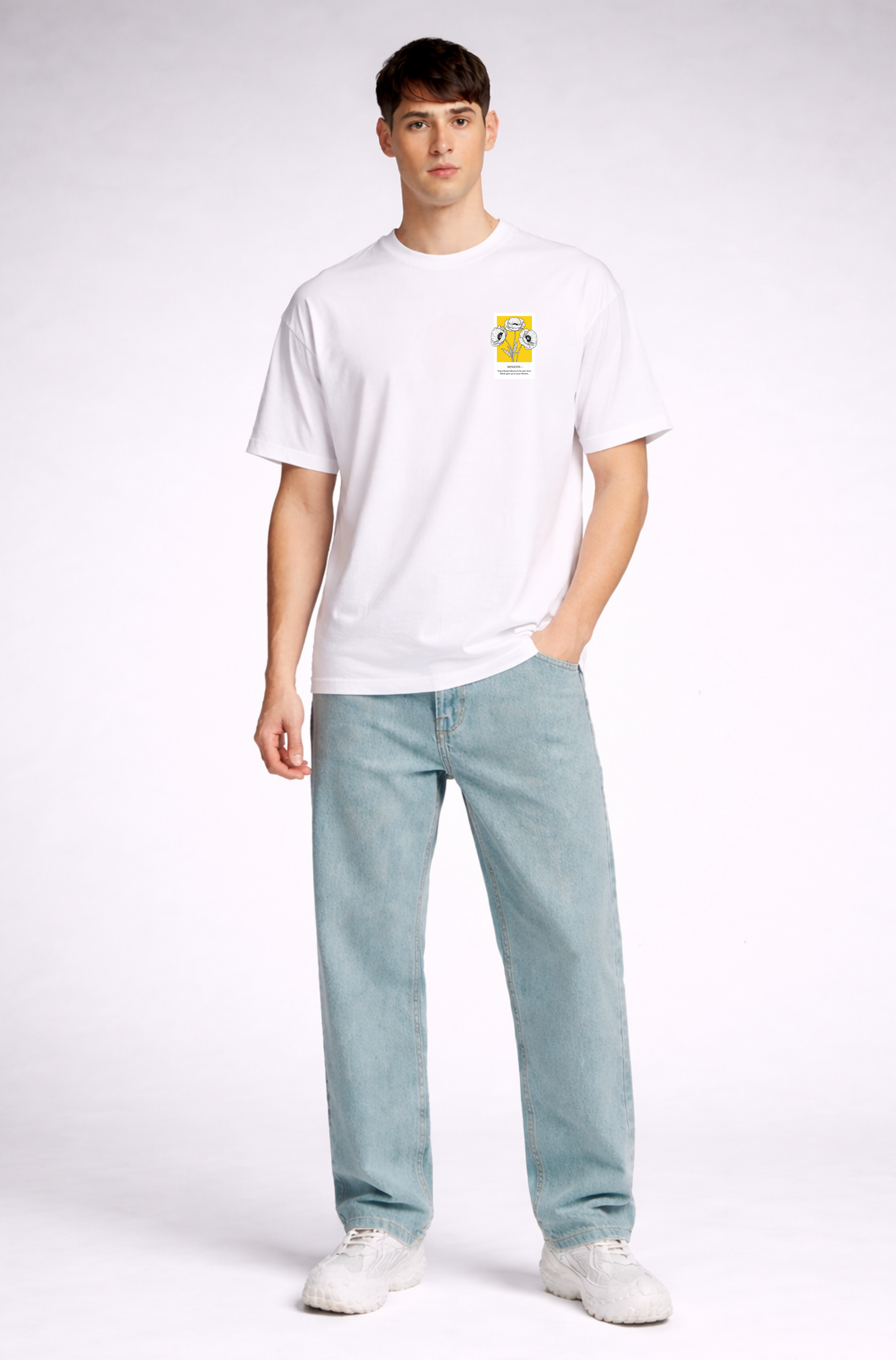 White floral print oversized t-shirt men - front view