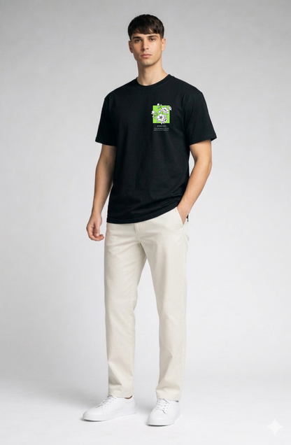 Black graphic print oversized t-shirt men - side view