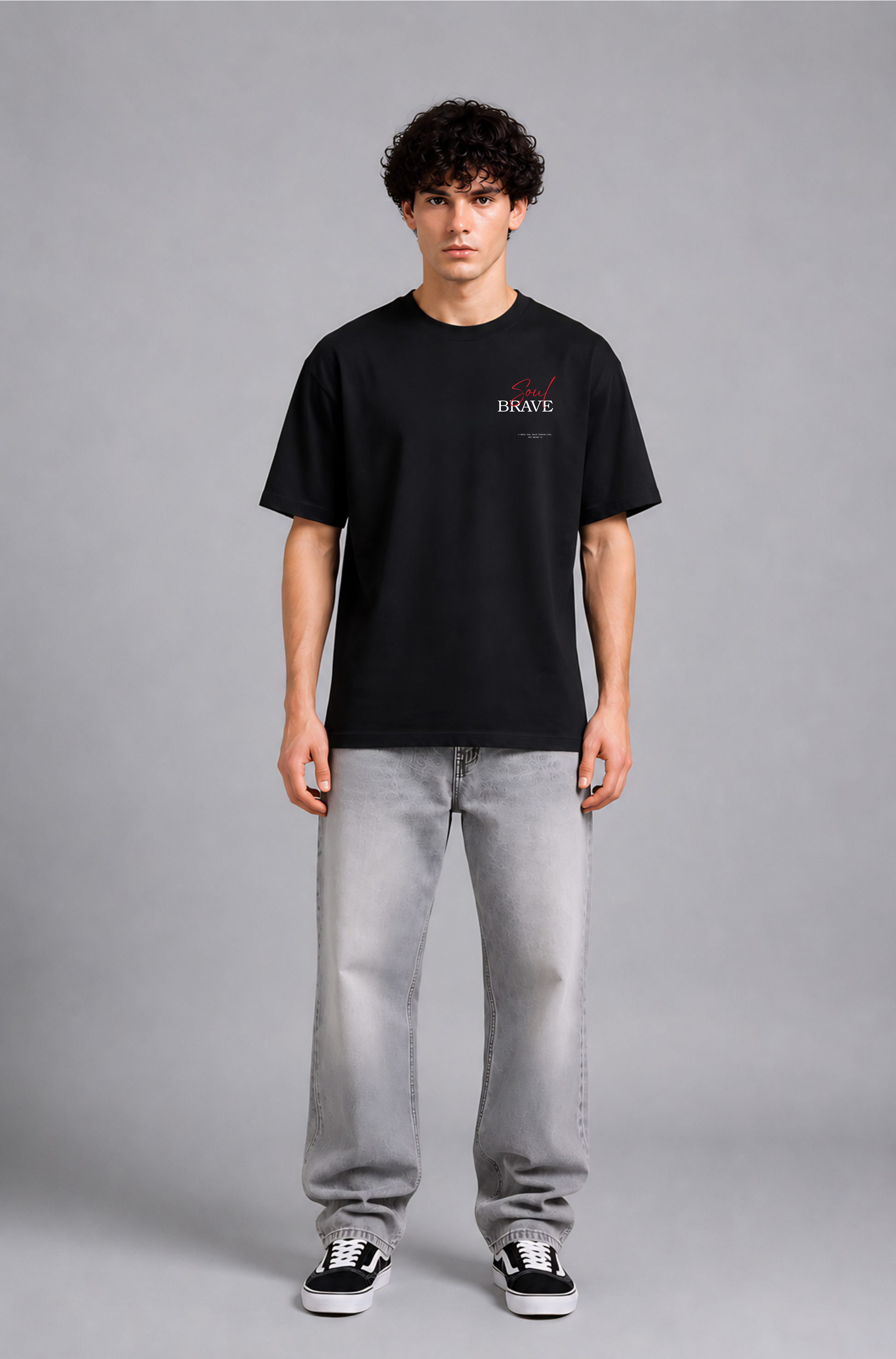 Black graphic print t-shirt men - front close view