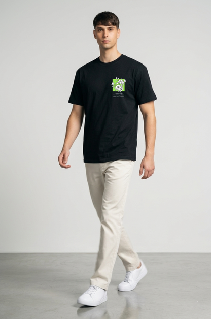 Black graphic print oversized t-shirt men - full body pose