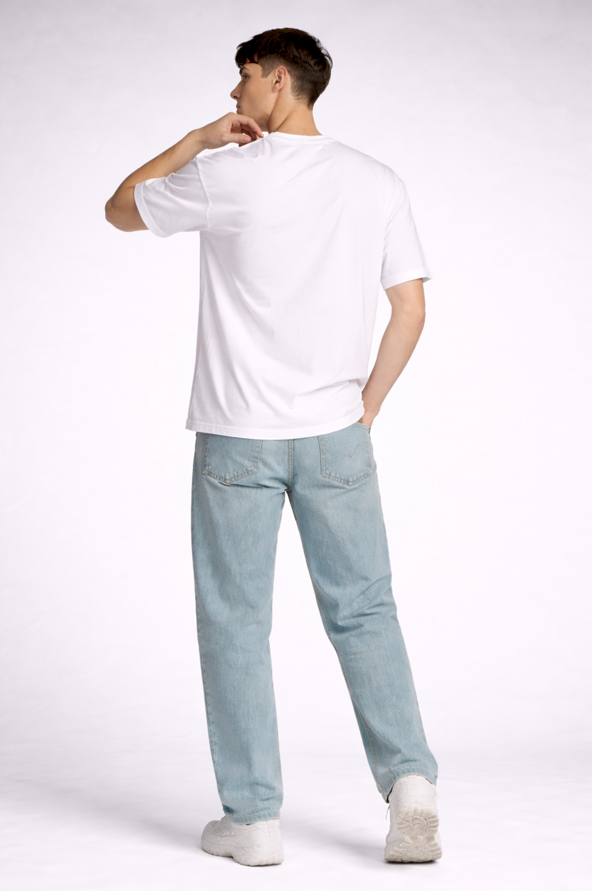 White floral print oversized t-shirt men - back view